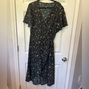 SHEIN Curve Wrap Dress